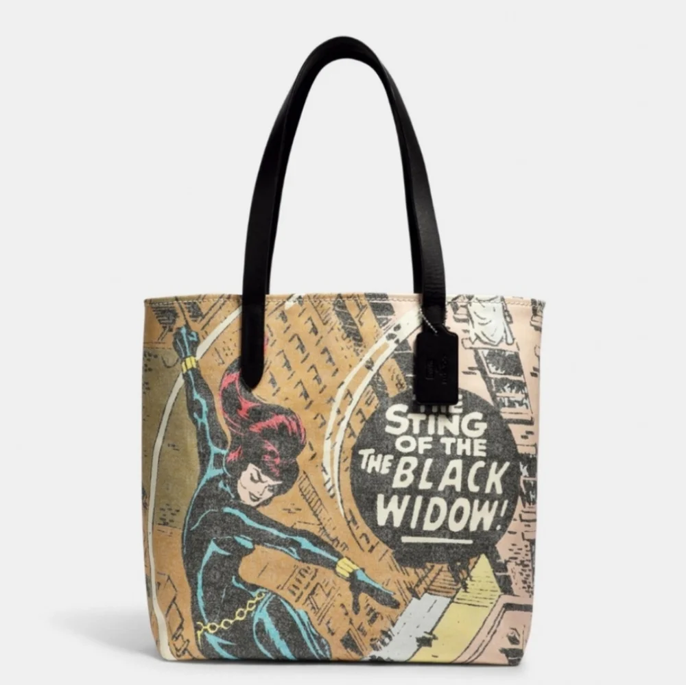 😻COACH😻 X MARVEL Black Widow Tote be first at cosplay! - Picture 6 of 12